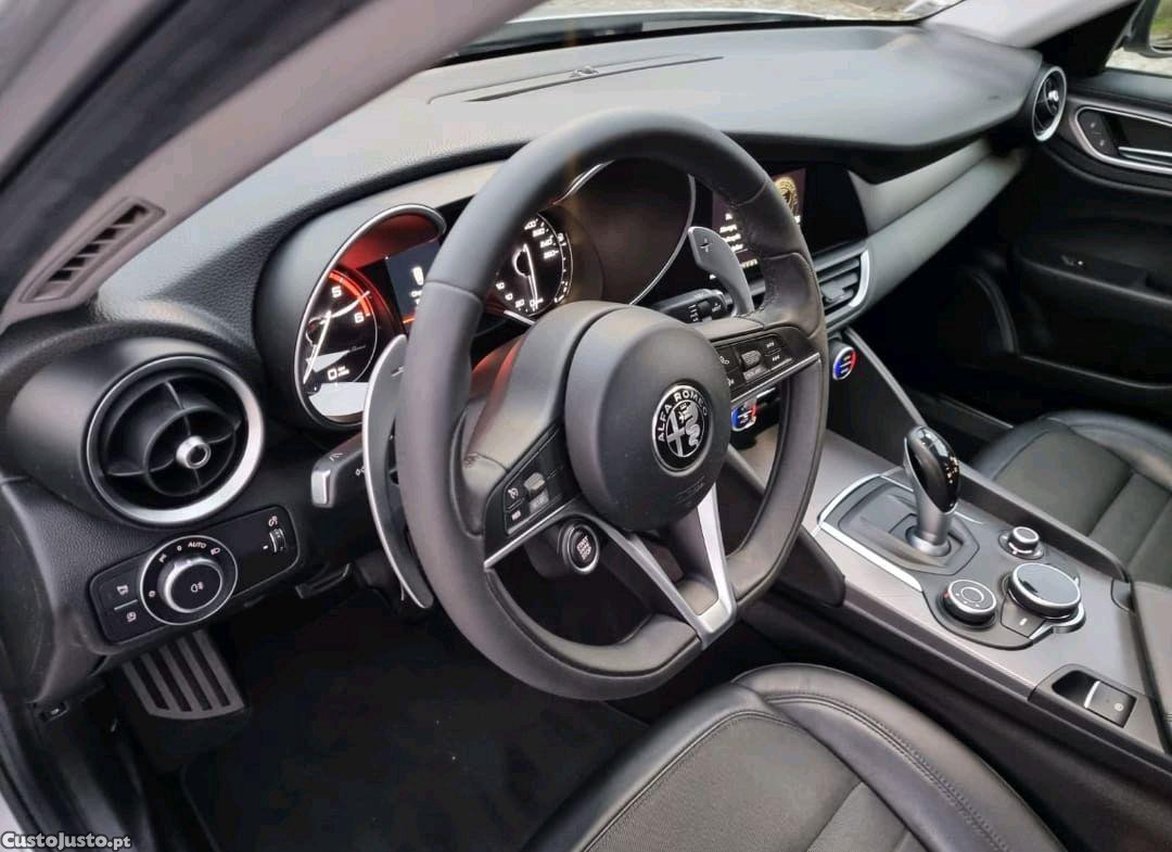 Alfa Romeo Giulia 2.2d Super AT8 — fotografia 7