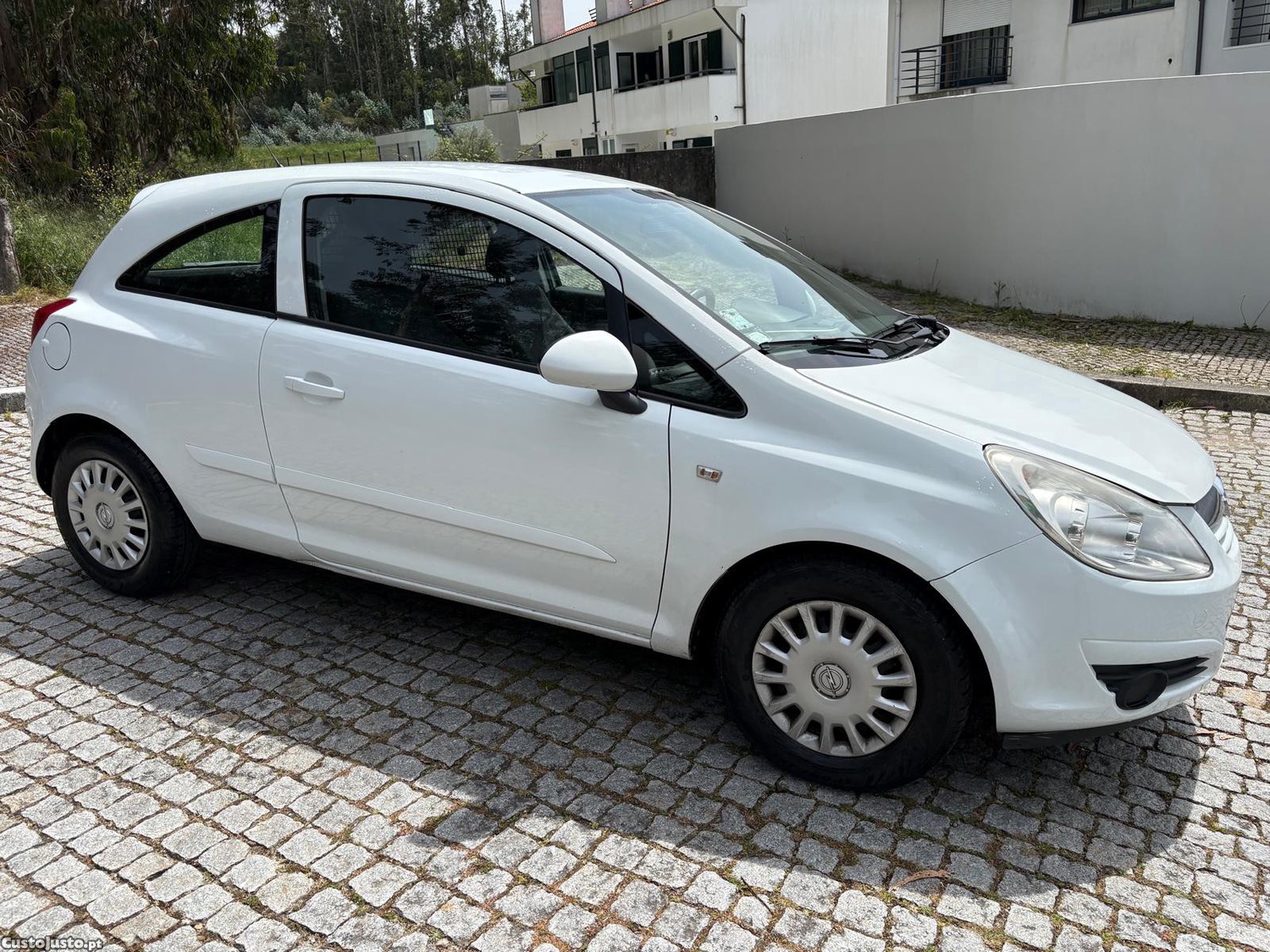 Opel Corsa 13 CDTI — fotografia 12