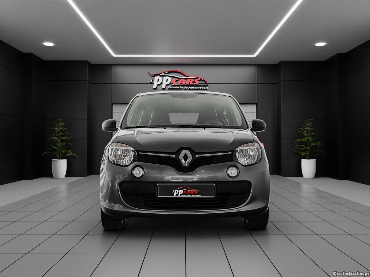 Renault Twingo ENERGY TCe 90 Dynami — fotografia 17