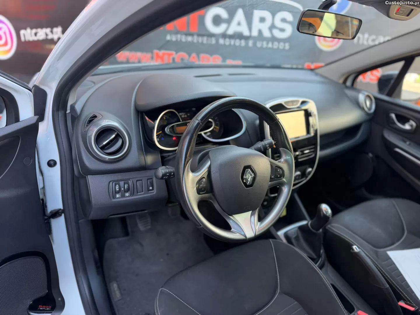 Renault Clio 1.5 dci limited — fotografia 4