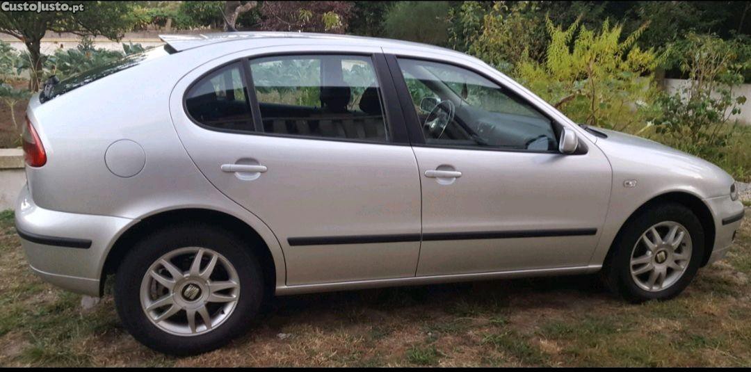 Seat Leon Seat Leon 1.9 tdi 110cv - 02 — photo 3