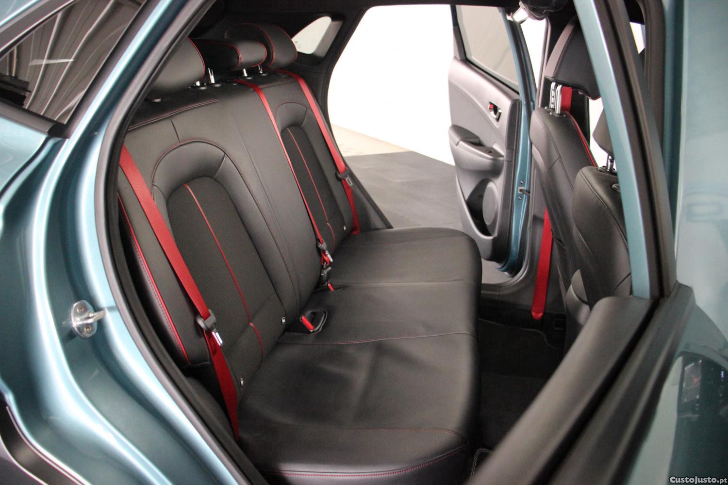 Hyundai Kauai 1.6 T-GDi Premium Pe — fotografia 8