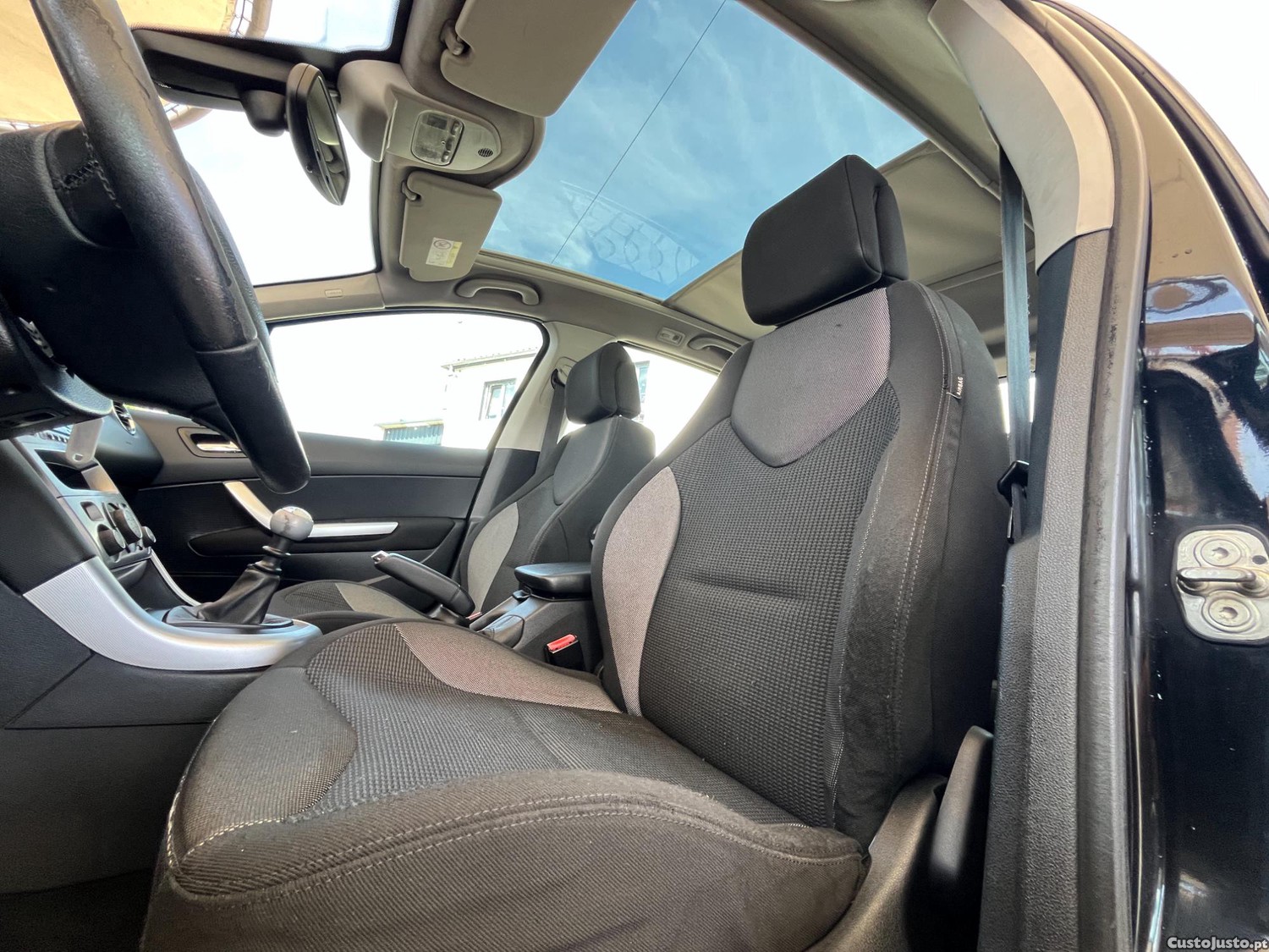 Peugeot 308 Executive — fotografia 9