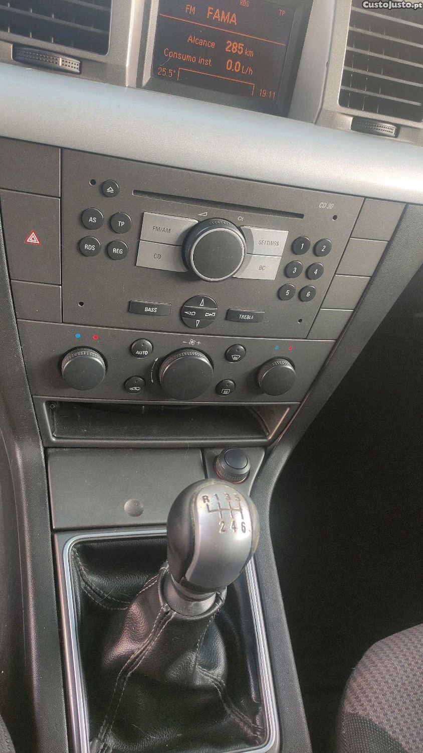 Opel Vectra sw wagon 120 cv — fotografia 4