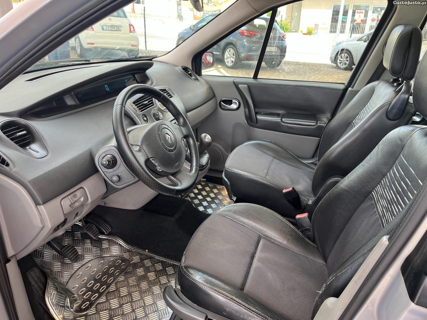 Renault Scénic Exclusive — fotografia 7