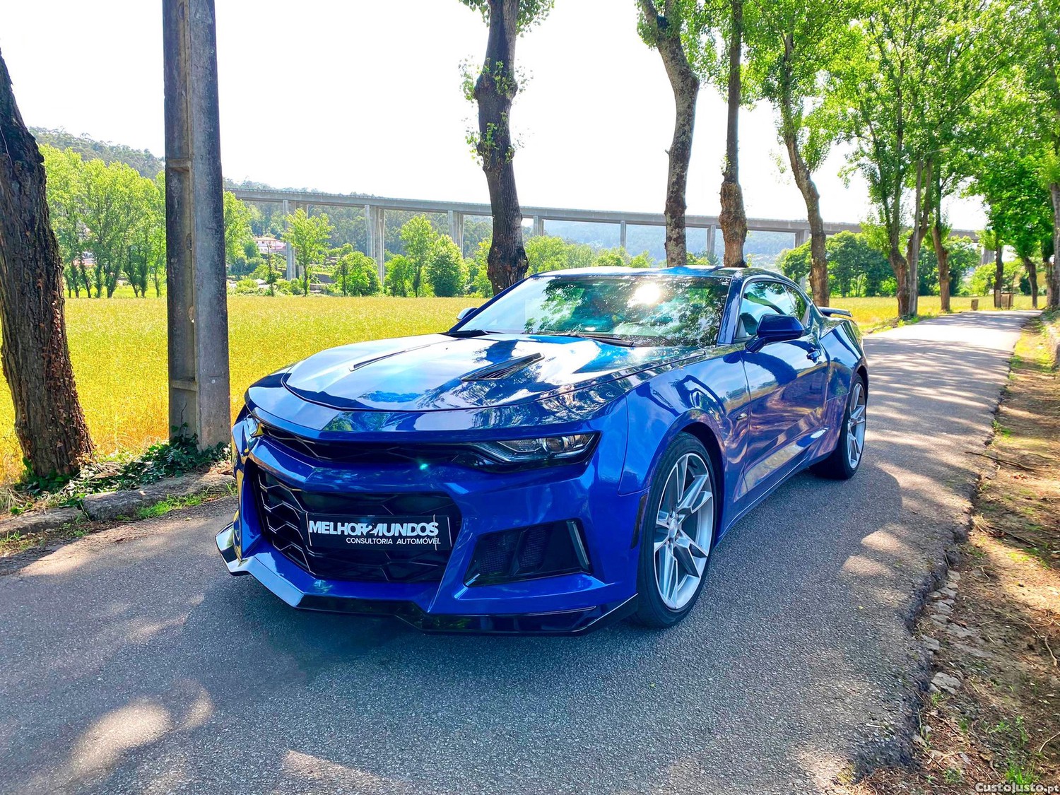 Chevrolet Camaro Coupe Touring 2.0 Aut. - 19 foto 2