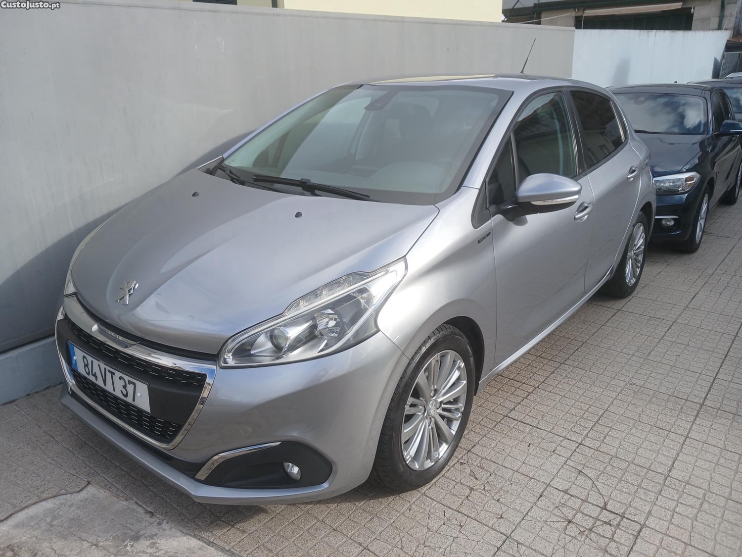 Peugeot 208 1.5 hdi 102cv signature — fotografia 8