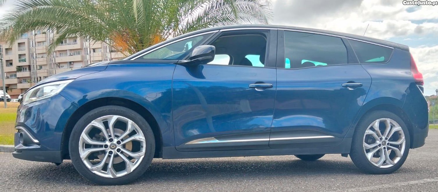Renault Scénic Blue dCi — fotografia 17