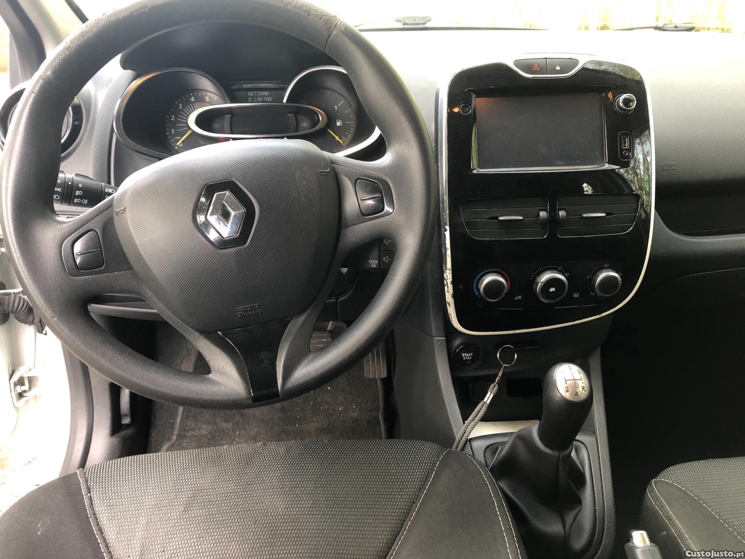 Renault Clio 1.5 dci — fotografia 4
