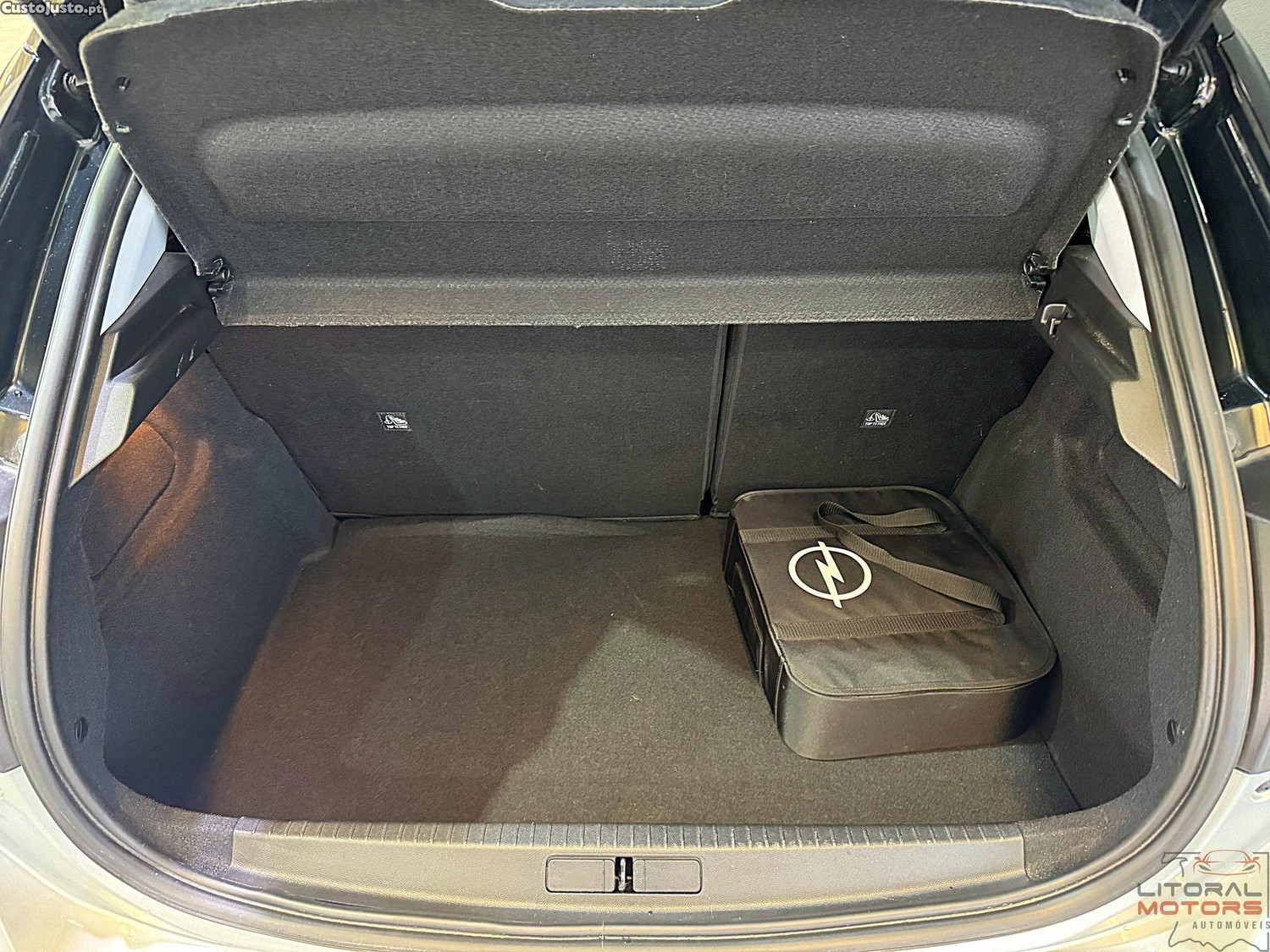 Opel Corsa e 50 kWh Yes — fotografia 16