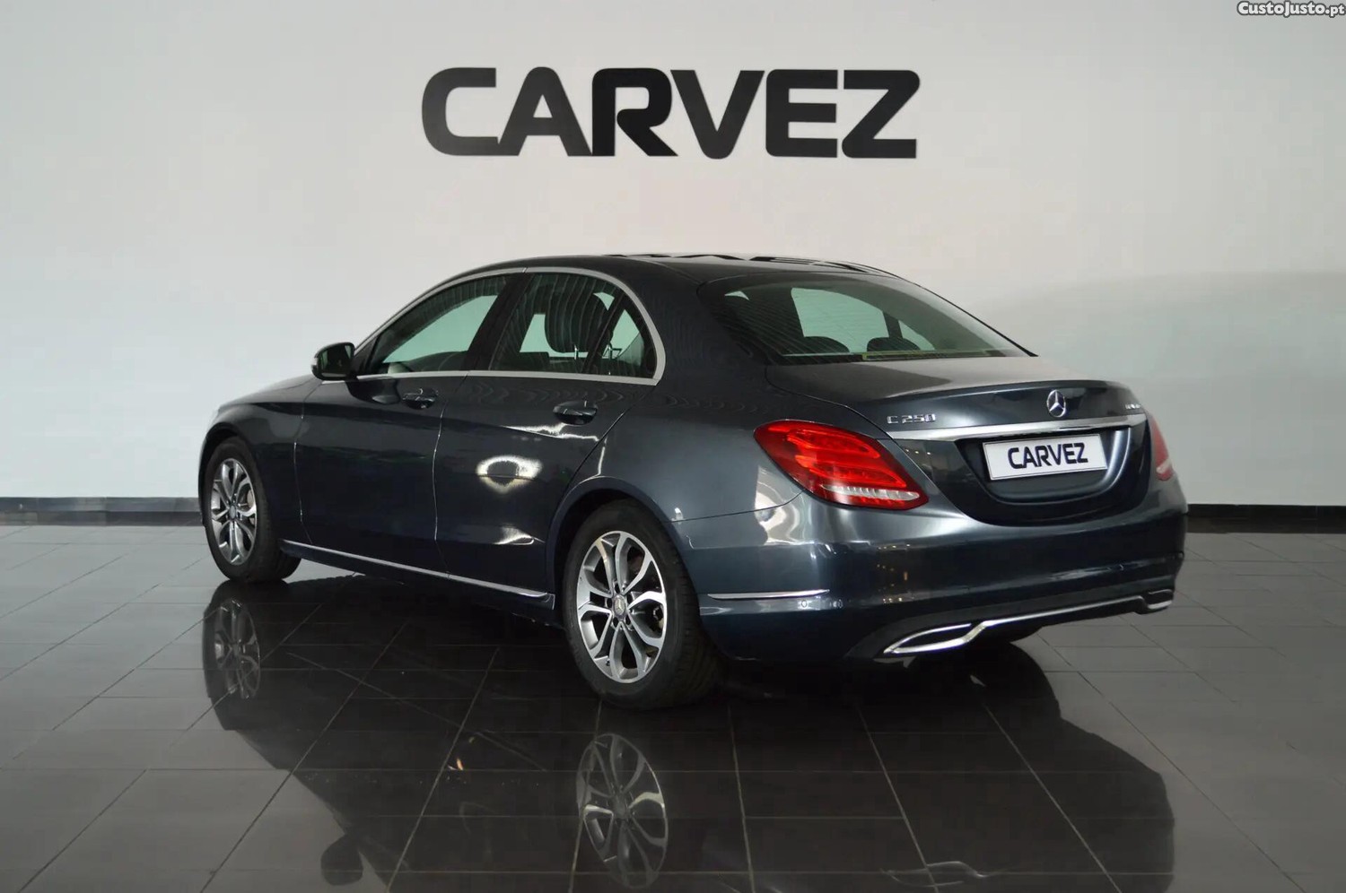 Mercedes-Benz C 250 d Aut. — fotografia 14