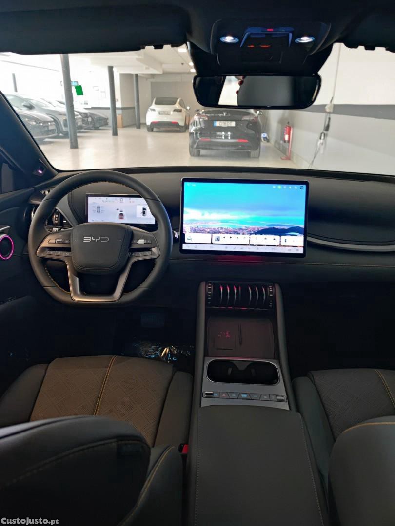 BYD Atto 3 74.8 kWh Design — fotografia 4