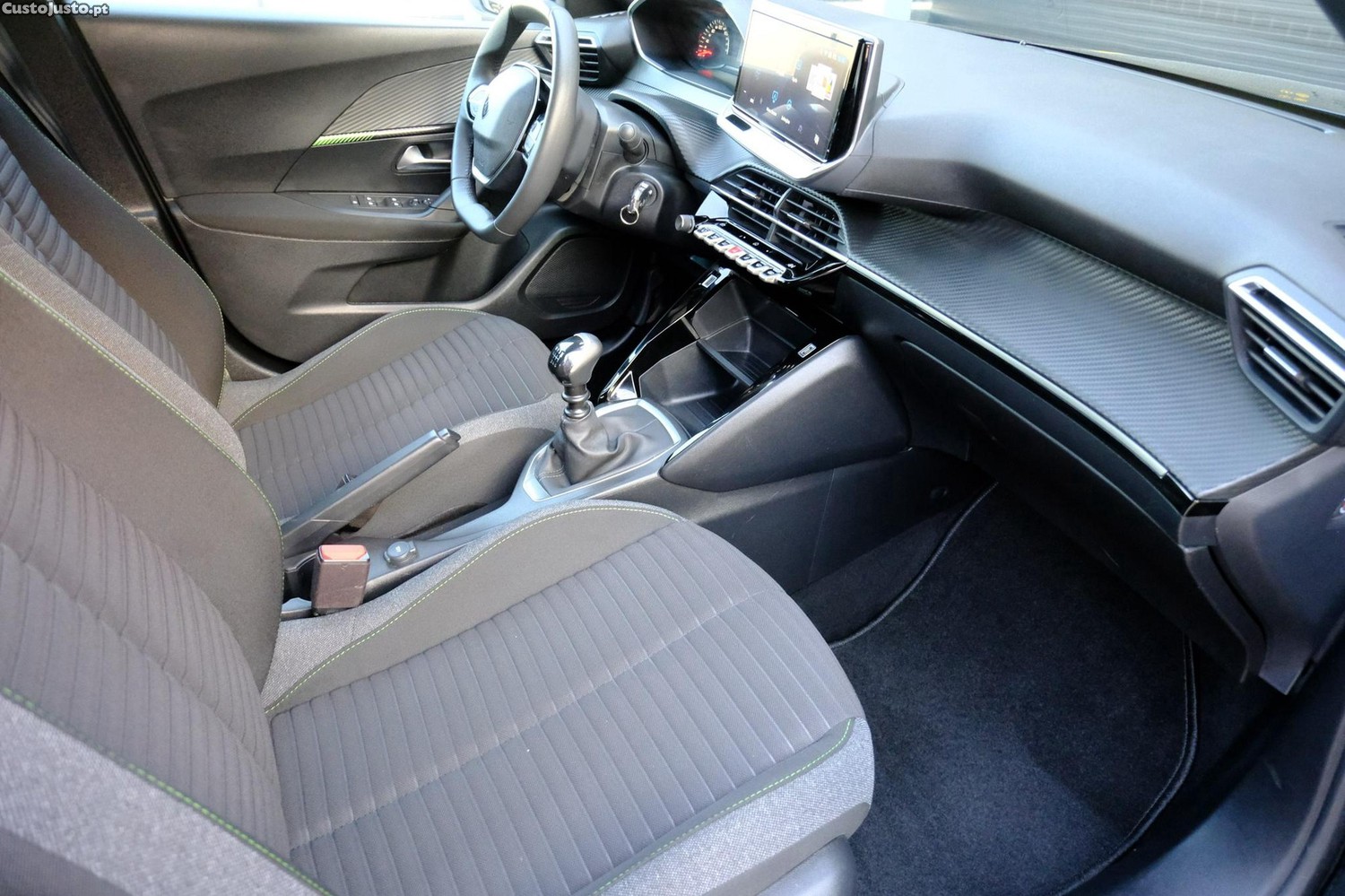Peugeot 2008 1.2 PureTech Style — fotografia 15