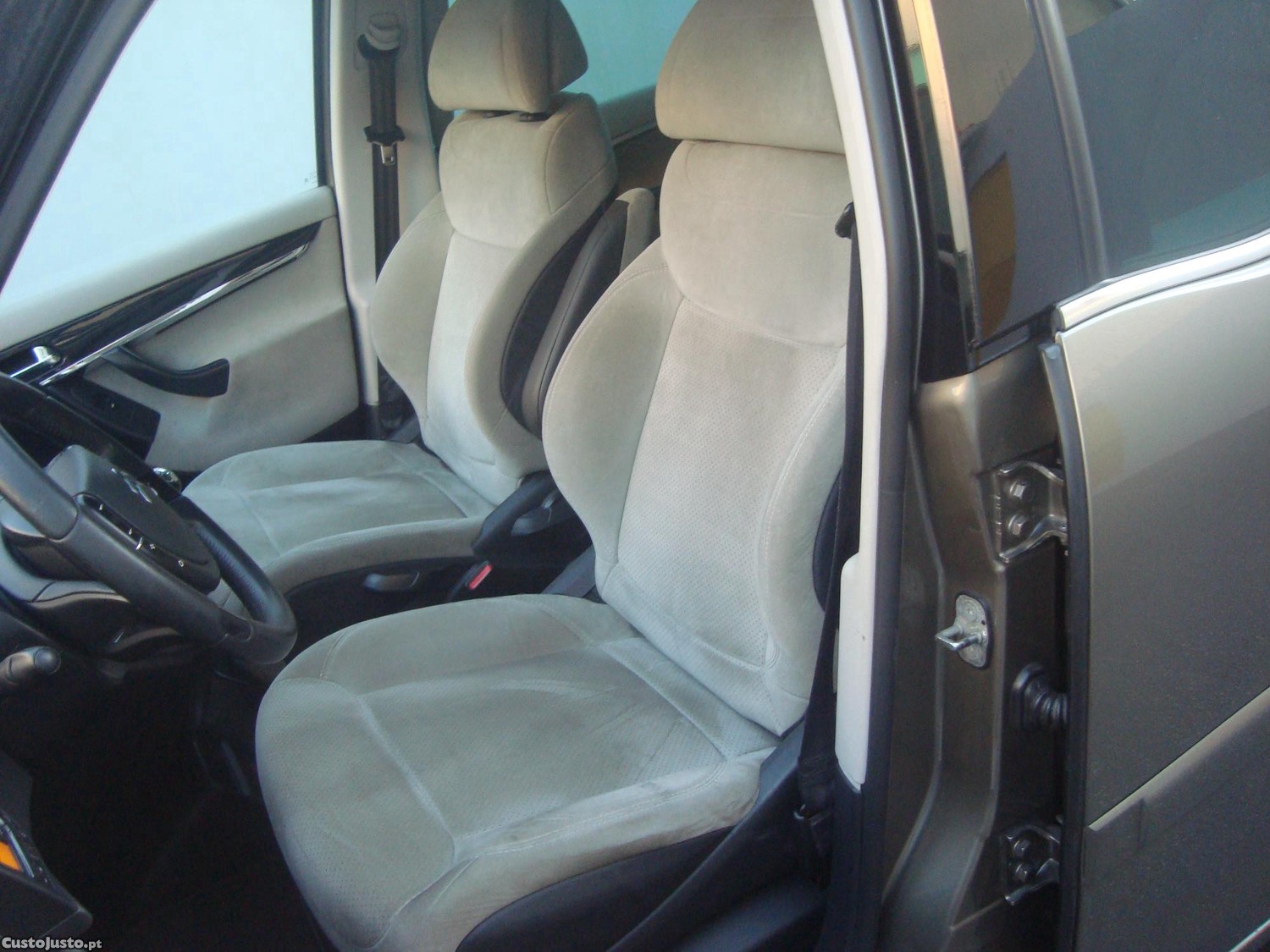Citroën C4 Picasso 1.6 110 CV — fotografia 5