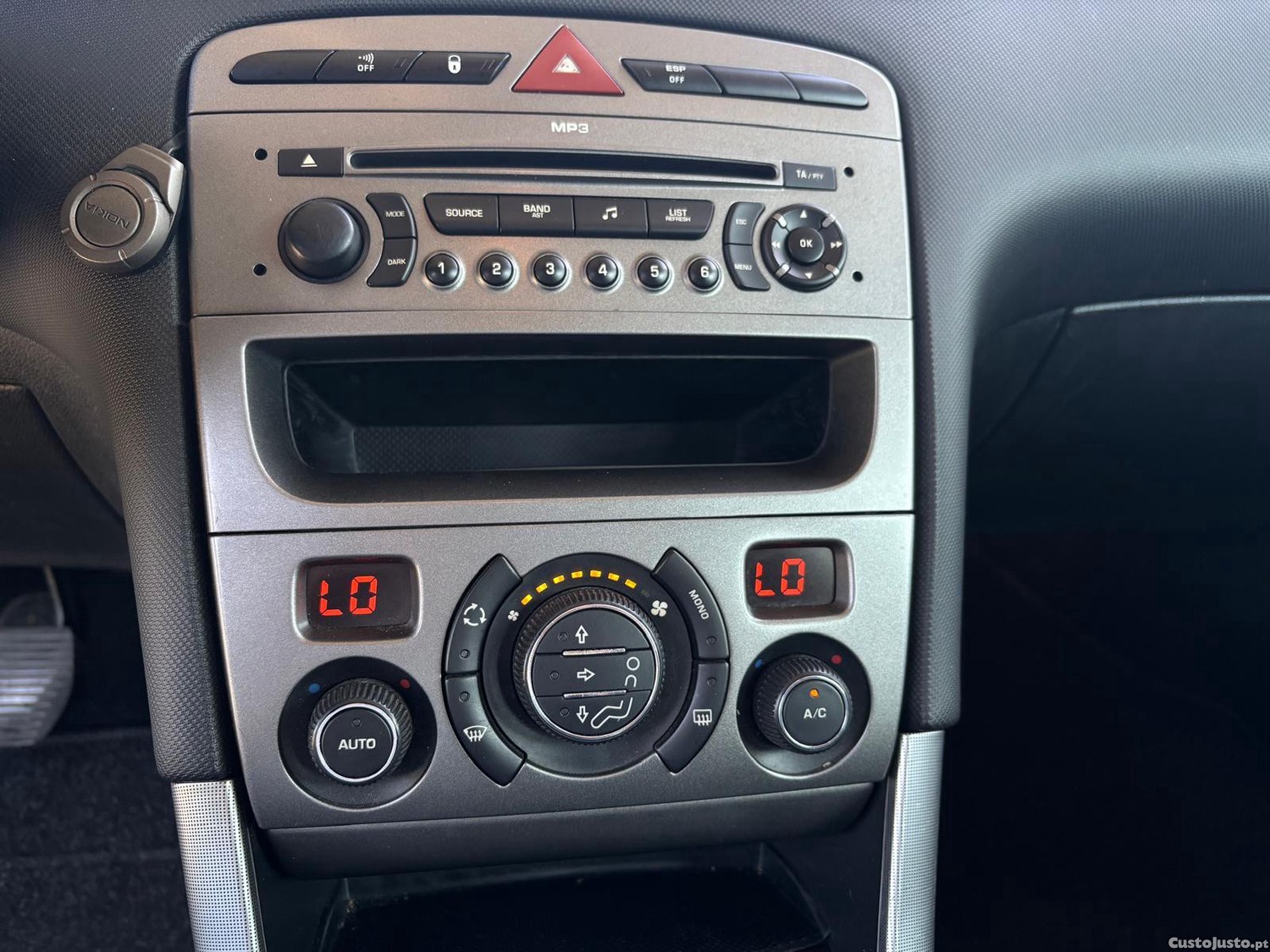 Peugeot 308 1.6 HDi Sport — fotografia 5