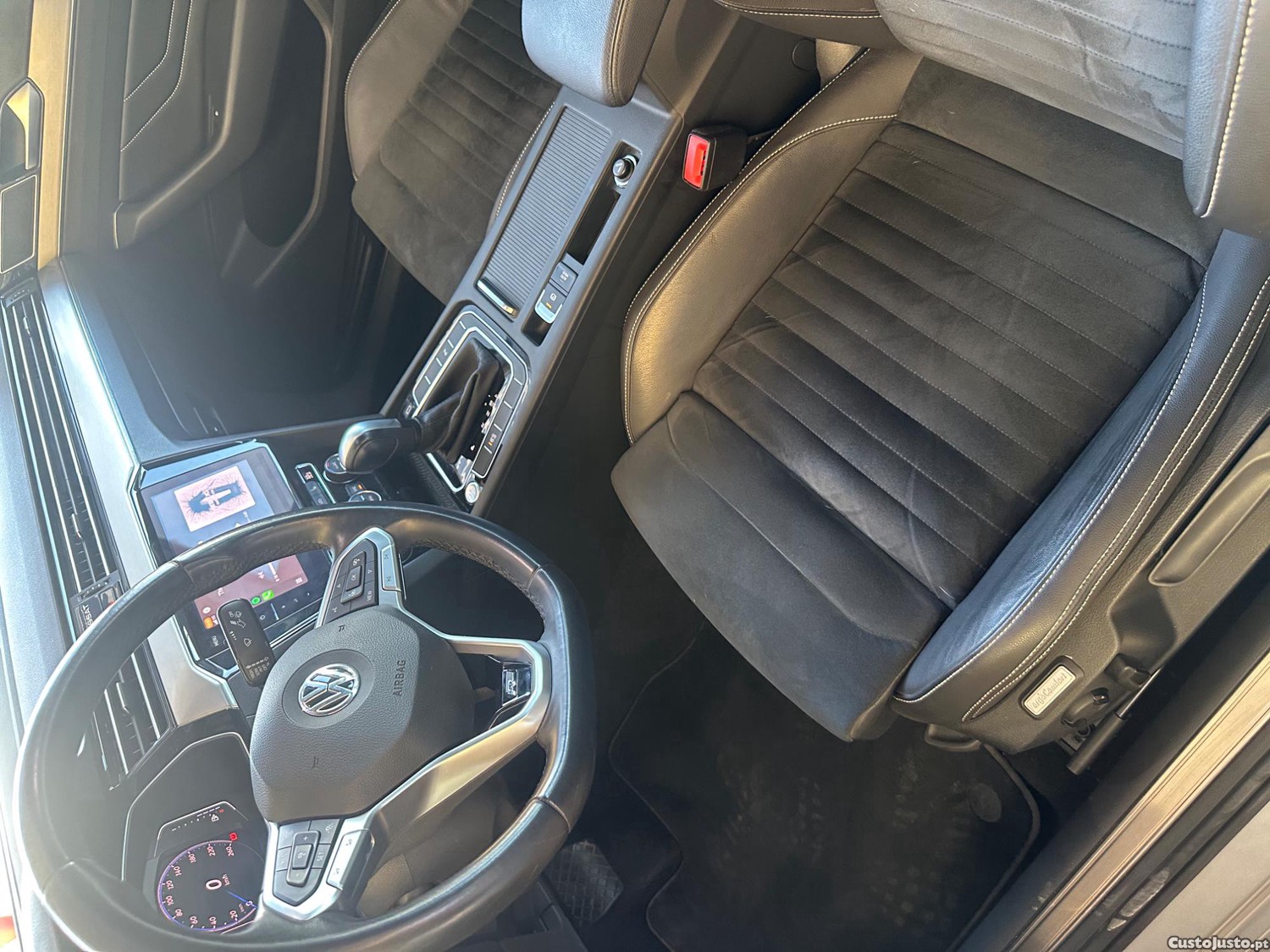 Volkswagen Passat R-line — fotografia 3