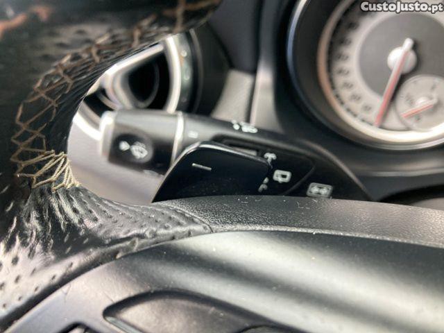 Mercedes-Benz GLA 220 d Urban — fotografia 9