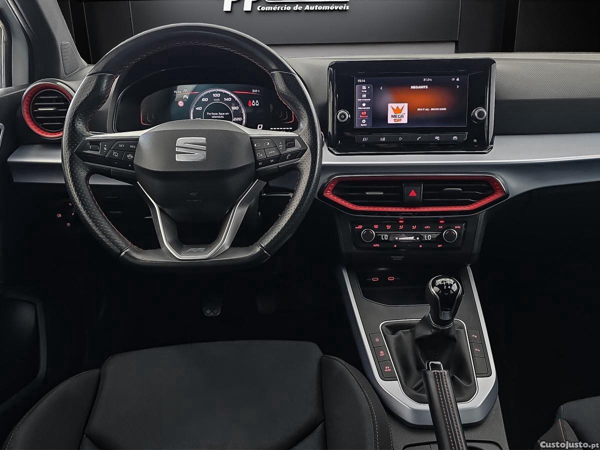 SEAT Arona 1.0 TSI FR 3 ANOS GA — fotografia 5