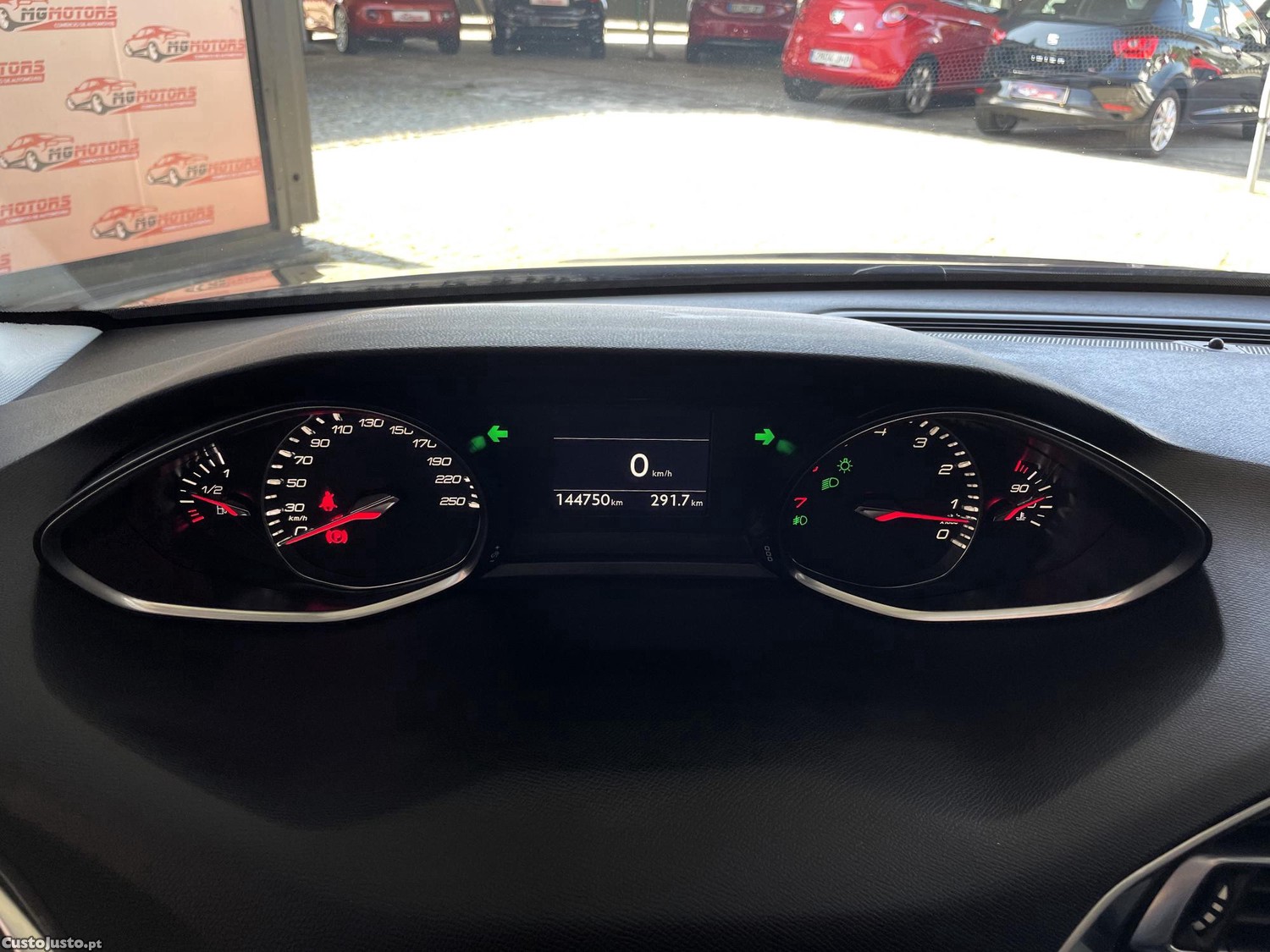 Peugeot 308 1.2 Puretech Allure 130cv — fotografia 7