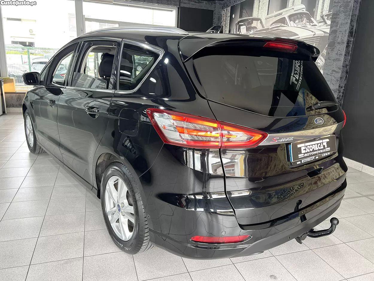 Ford S-Max 2.0 TDCI S/S TITANIUM — fotografia 22