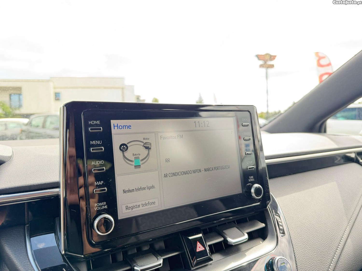 Toyota Corolla 1.8 Hybrid Comfort — fotografia 15