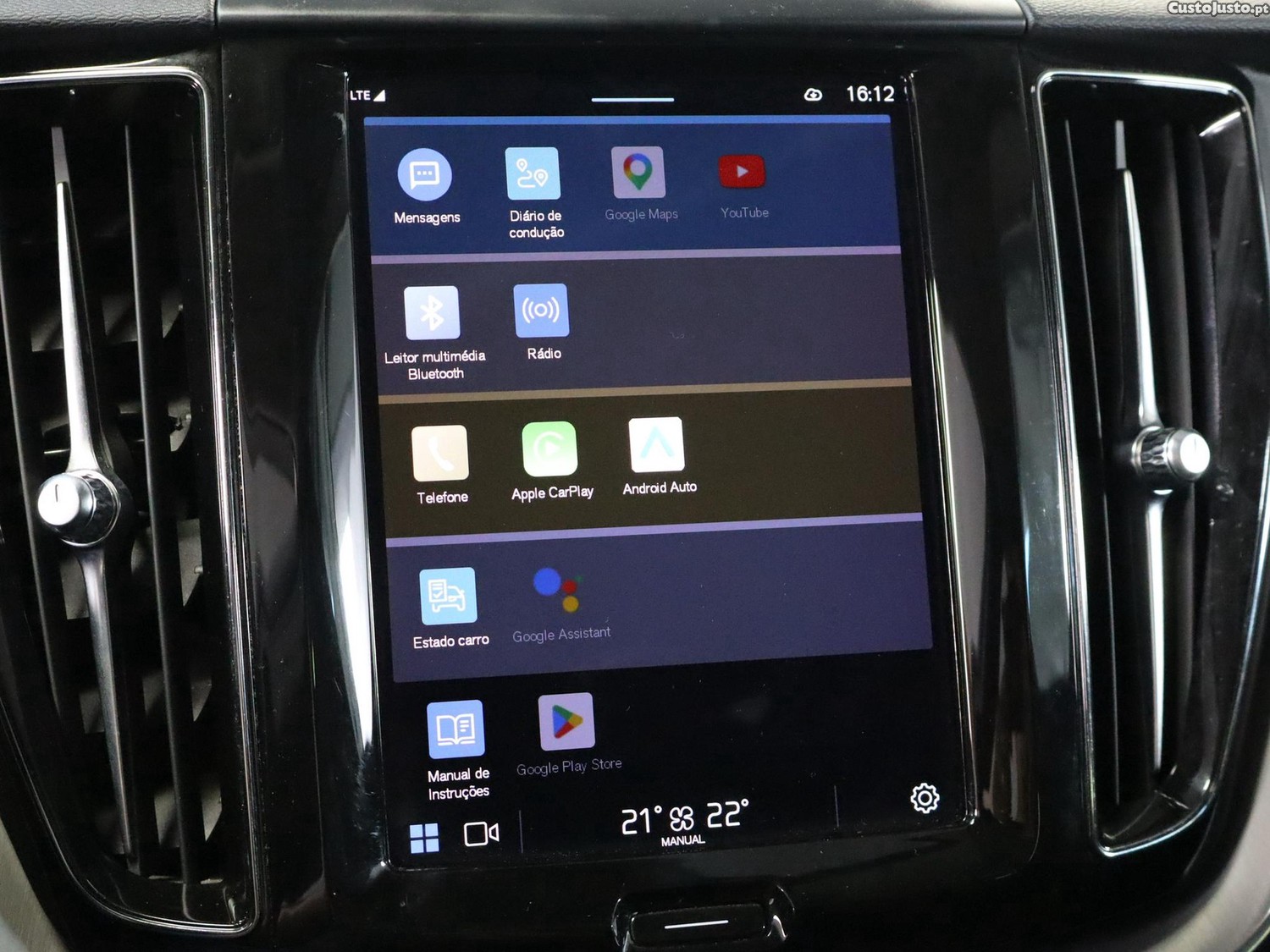 Volvo XC 60 2.0 T6 PHEV Inscription AWD — fotografia 8