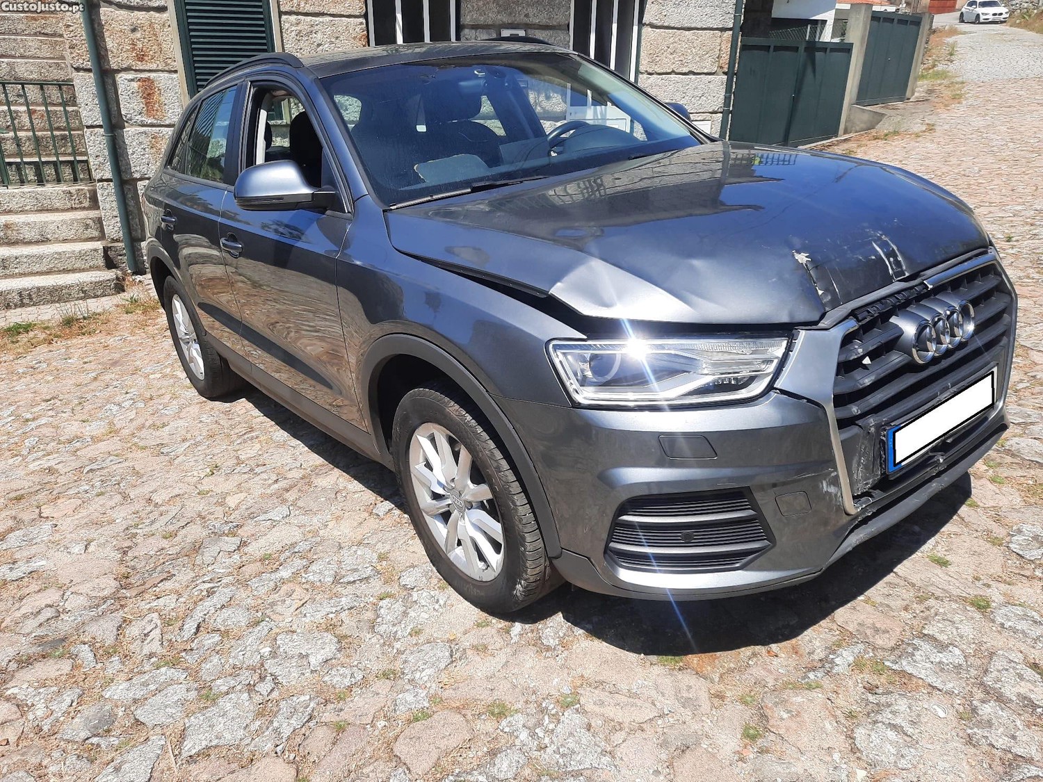 Audi Q3 2,0 tdi 150cv — fotografia 9