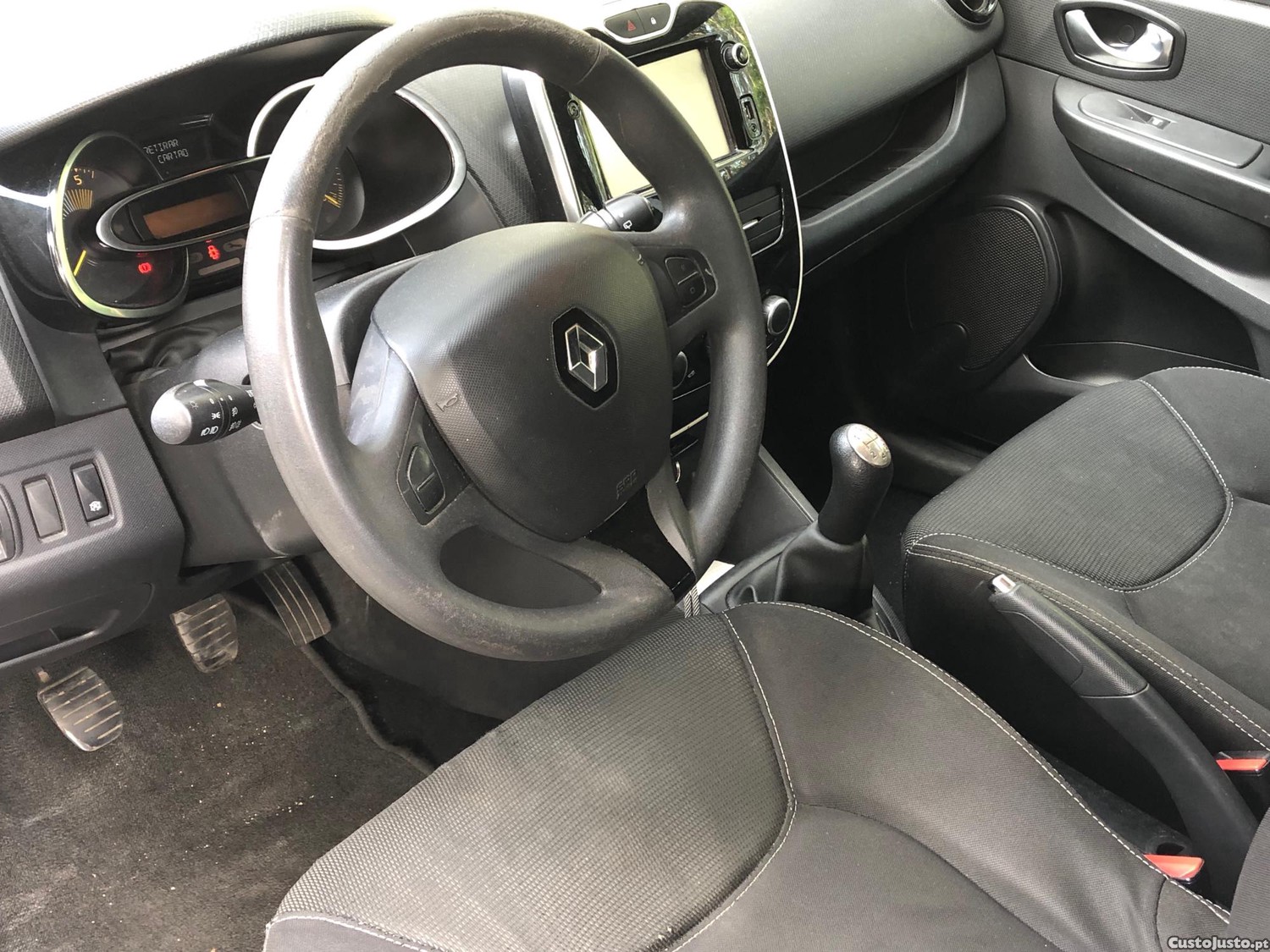 Renault Clio 1.5 dci — fotografia 5