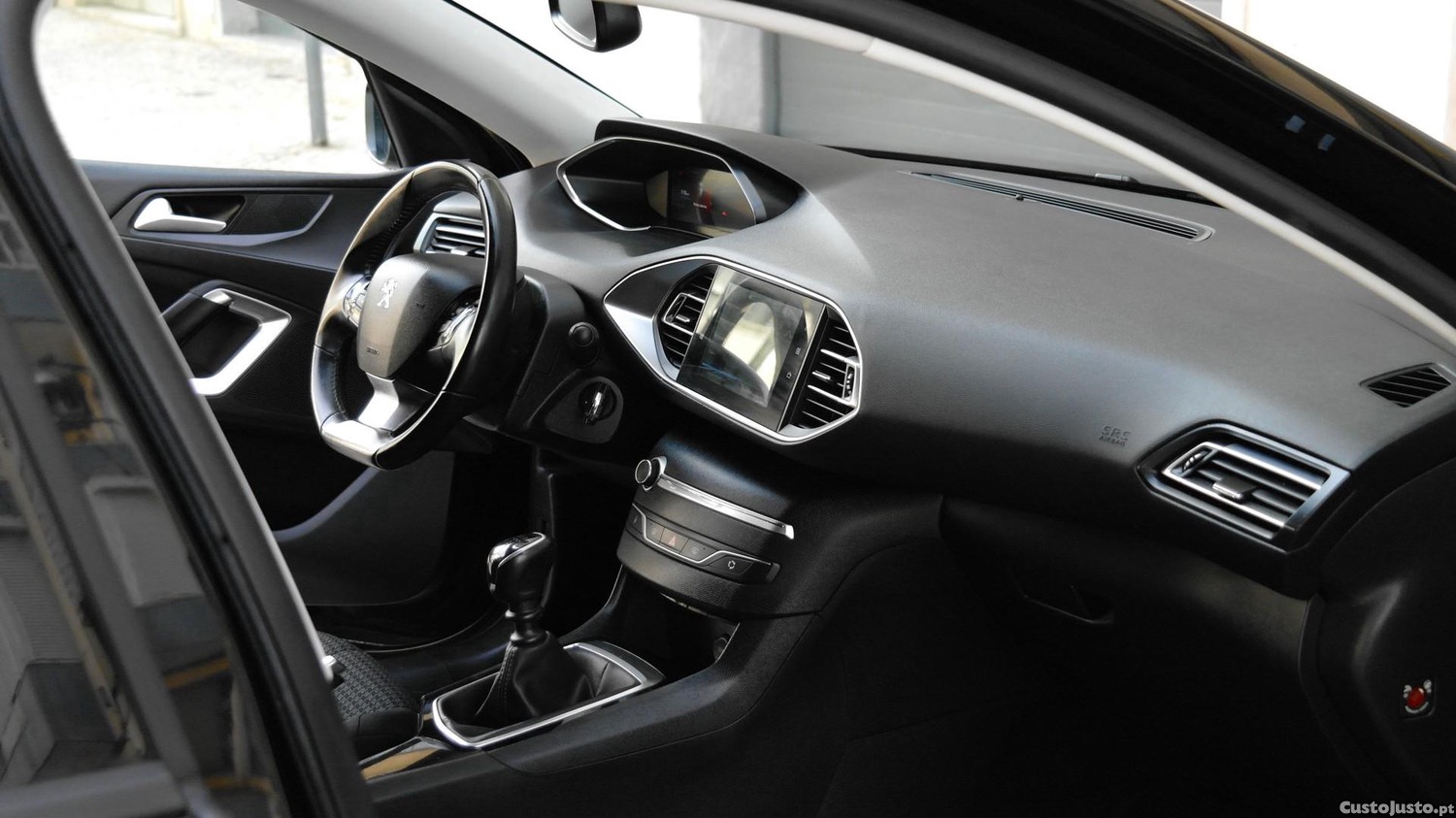 Peugeot 308 1.2 PureTech Style — fotografia 3