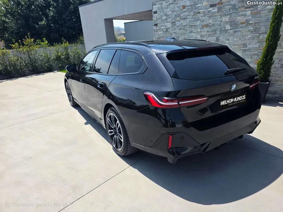 BMW 530 e Pack Desportivo M - 24 foto 3