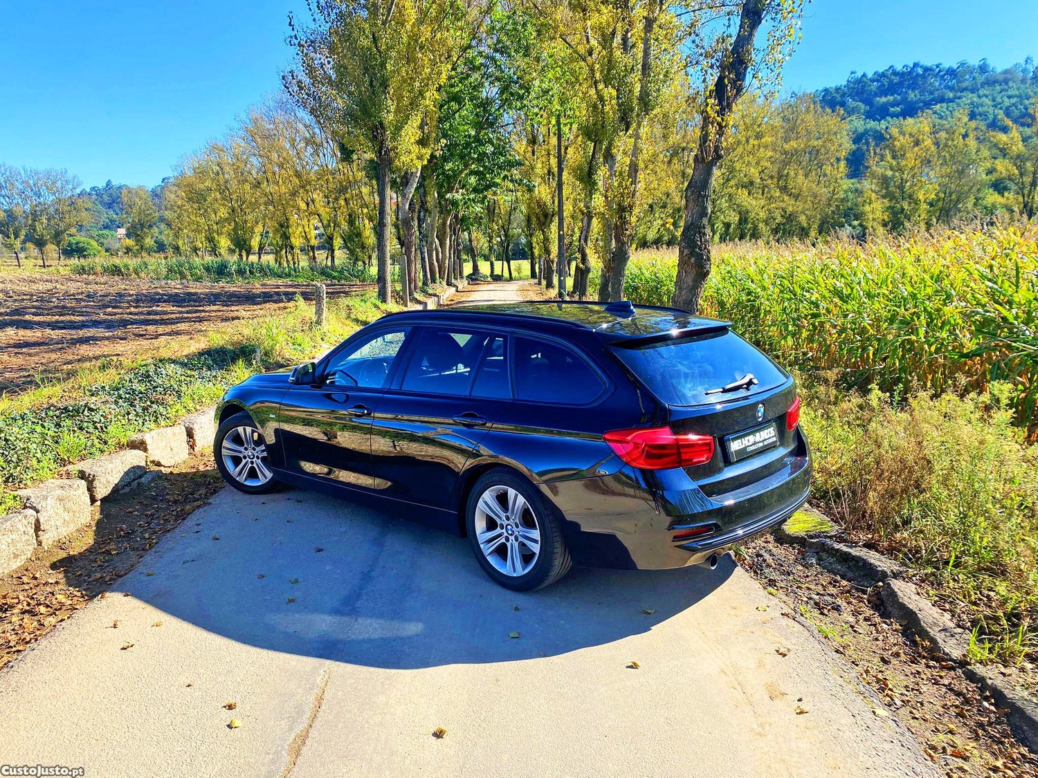 BMW 318 d Line Sport Auto — fotografia 16