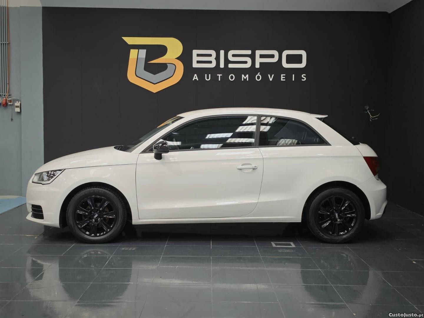 Audi A1 1.0 TFSI — fotografia 12