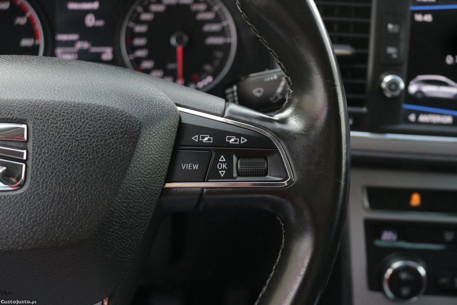 SEAT Leon 1.5 TSI Xcellence 150cv — fotografia 28