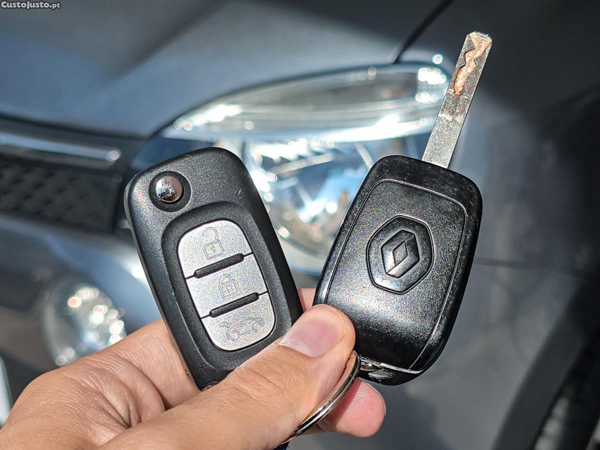 Renault Twingo ENERGY TCe 90 Dynami — fotografia 4