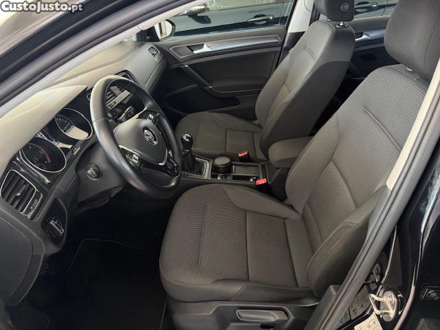 Volkswagen Golf VII Variant 1.6 TDI CONFORTLINE — fotografia 9
