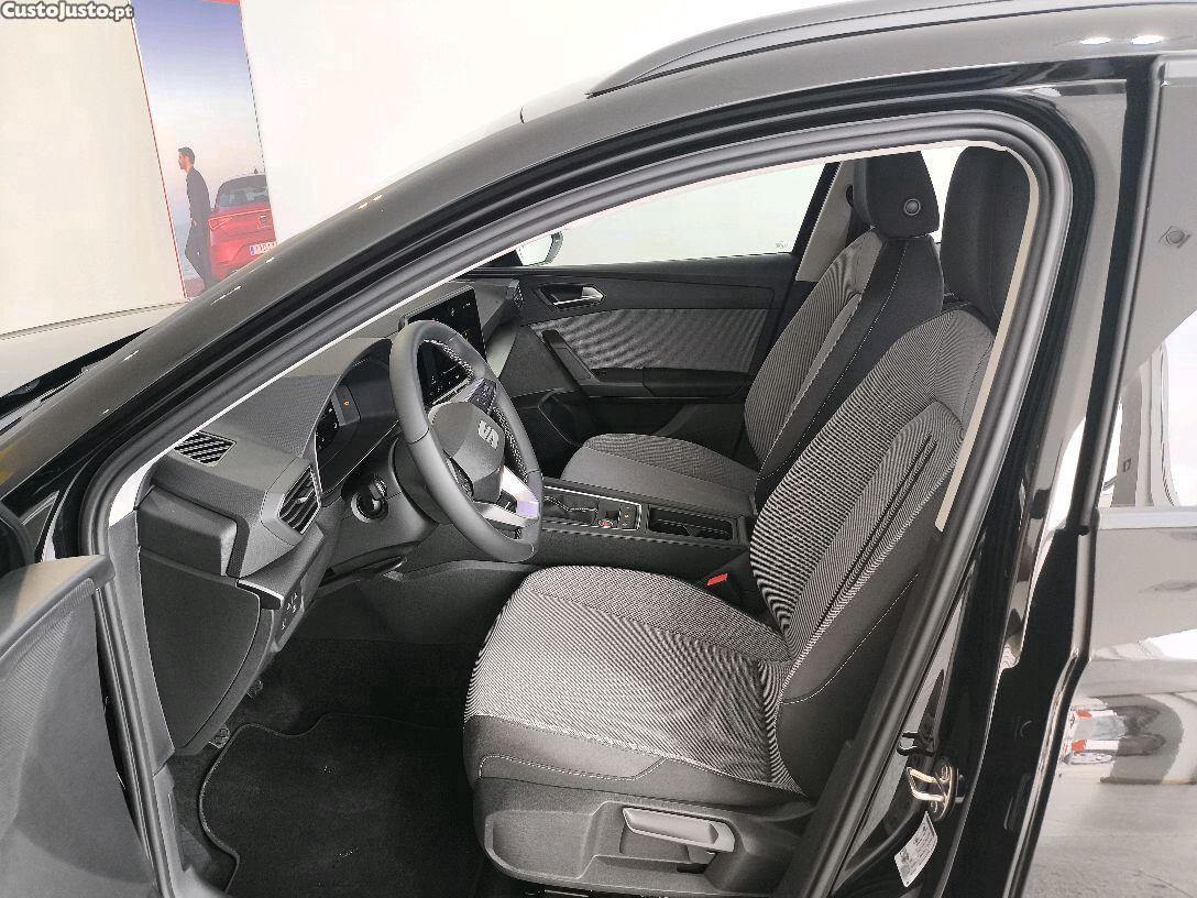 SEAT Leon 2.0 TDI SP Style — fotografia 3