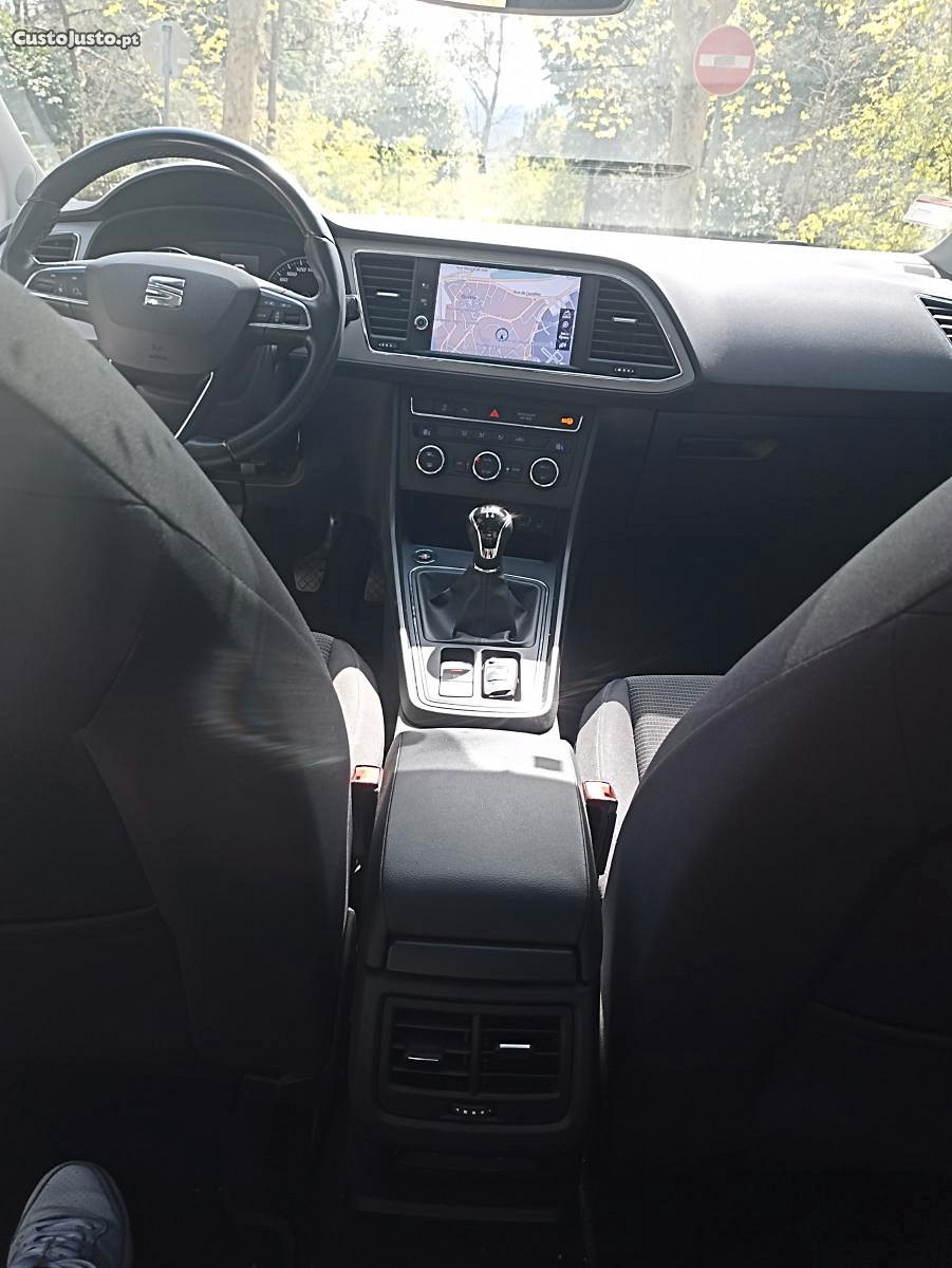 Seat Leon ST 1.6 TDI — photo 5