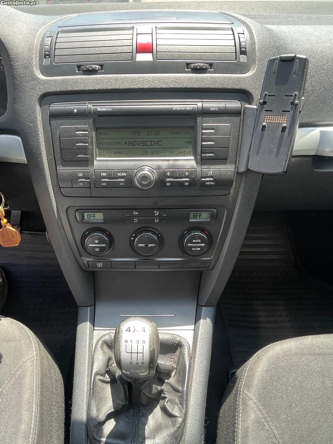 Skoda Octavia Scout 4x4 — fotografia 3