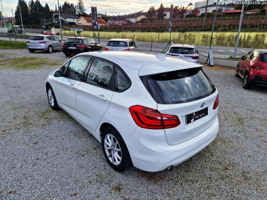 BMW 216 Active Tourer Advantage Auto Nacional — fotografia 5