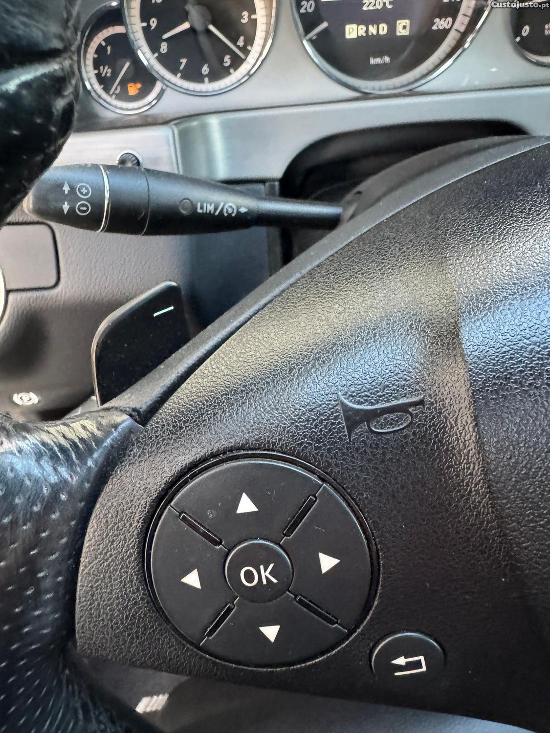 Mercedes-Benz E 250 AMG cx.7G Tronic — fotografia 8
