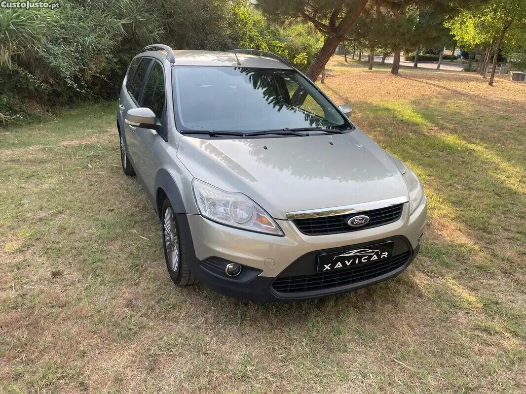 Ford Focus 1.6 TDCi DPF Titanium — fotografia 6