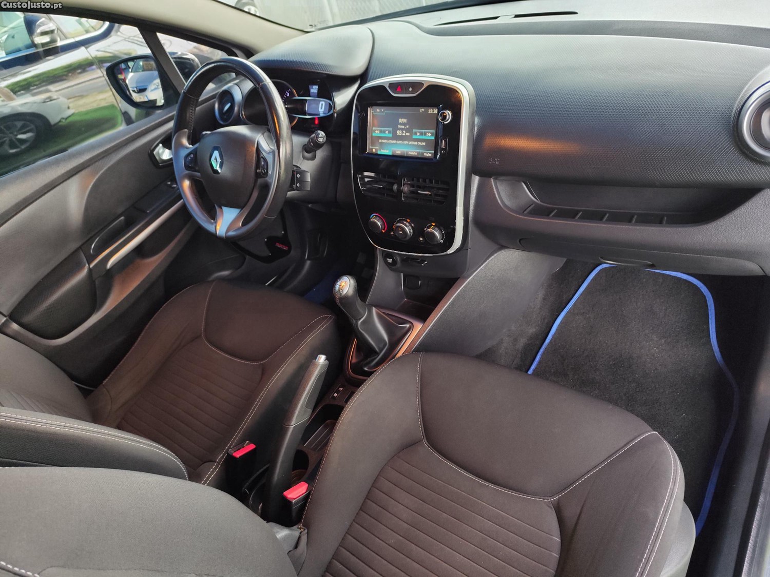 Renault Clio sport tourer — fotografia 3