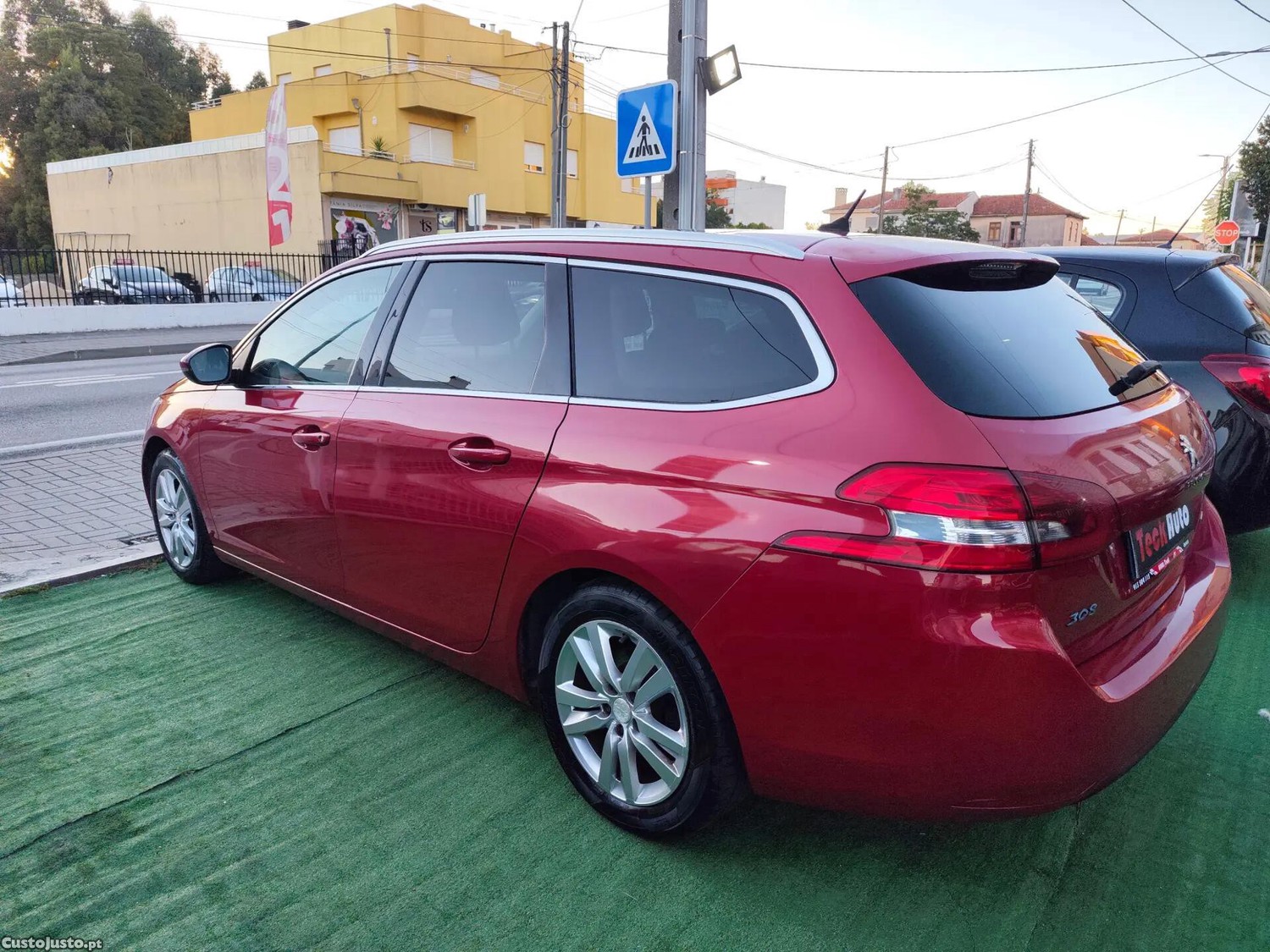 Peugeot 308 1.6 BlueHDi Active — fotografia 20