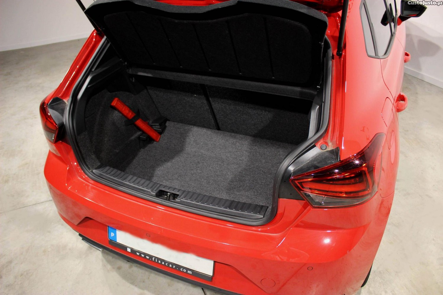 SEAT Ibiza 1.0 TSI FR — fotografia 20