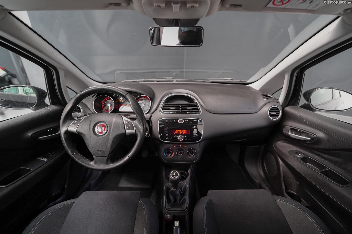 Fiat Punto 1.3 M-Jet Lounge S&S — fotografia 11