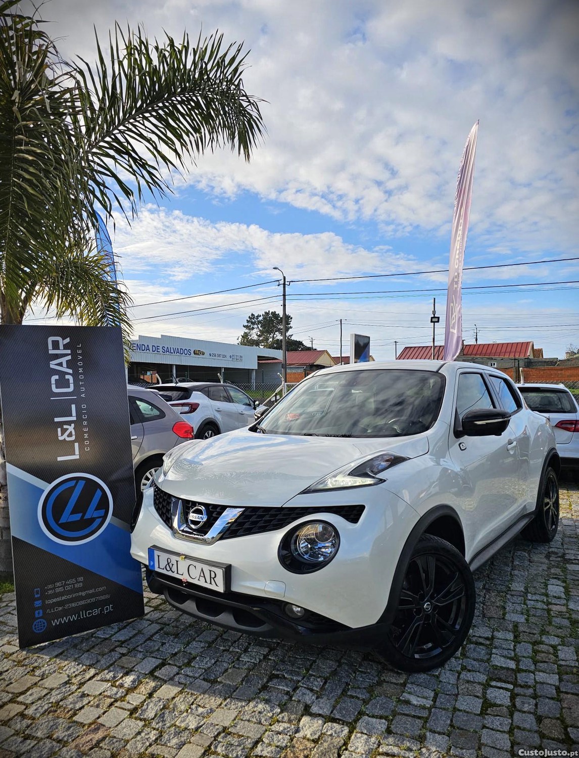 Nissan Juke N-Vision London White