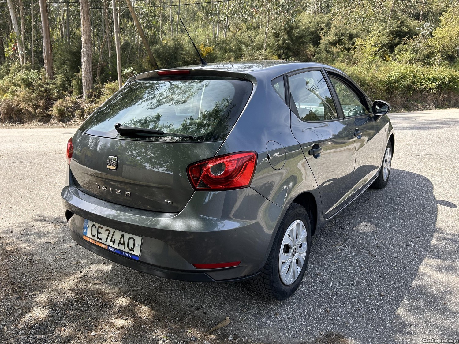 SEAT Ibiza 1.2 Tdi — fotografia 9