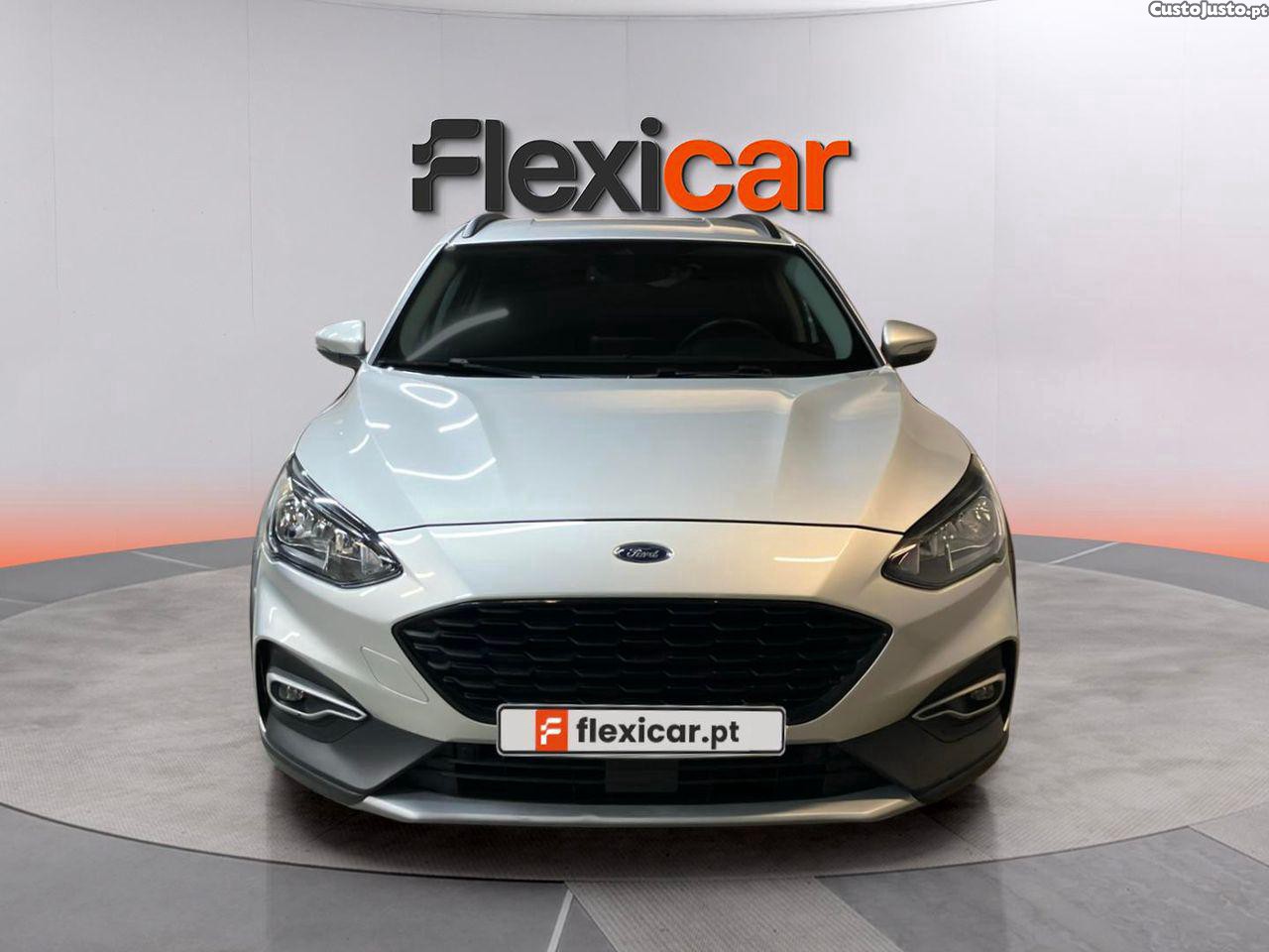 Ford Focus 1.0 EcoBoost Active X — fotografia 17