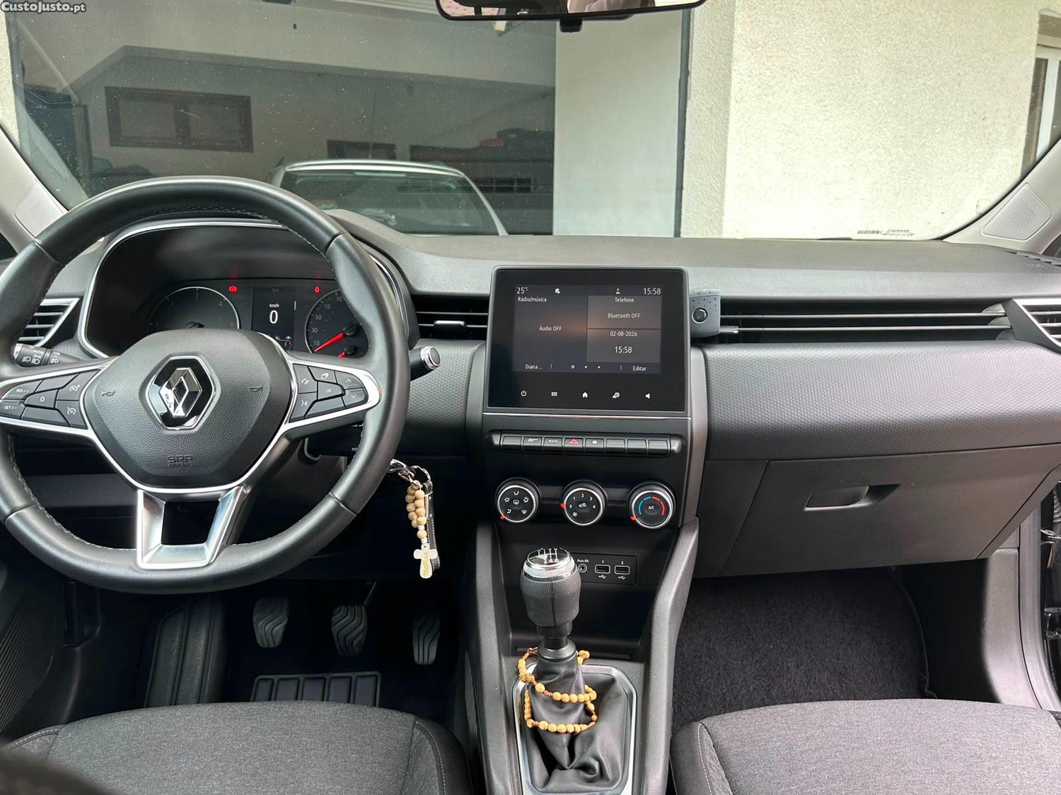 Renault Clio 1.5 Blue dCi Intens — fotografia 3