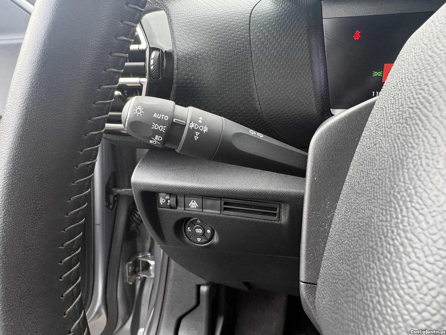 Citroën C4 1.2 PureTech Feel Pack EAT8 — fotografia 6